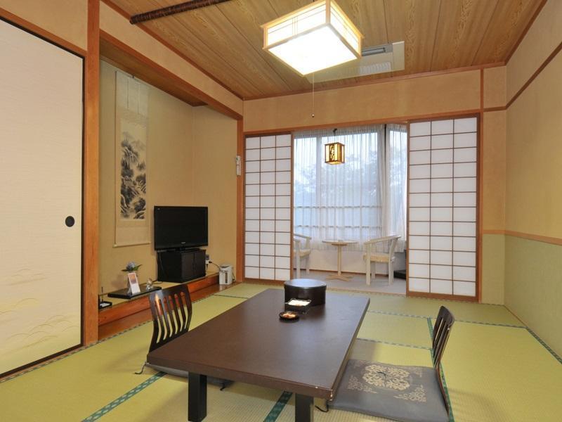 メナード青山リゾート和風館雅楽司 伊賀市 エクステリア 写真